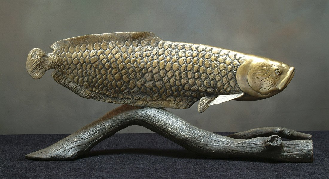 Arowana-sculpture