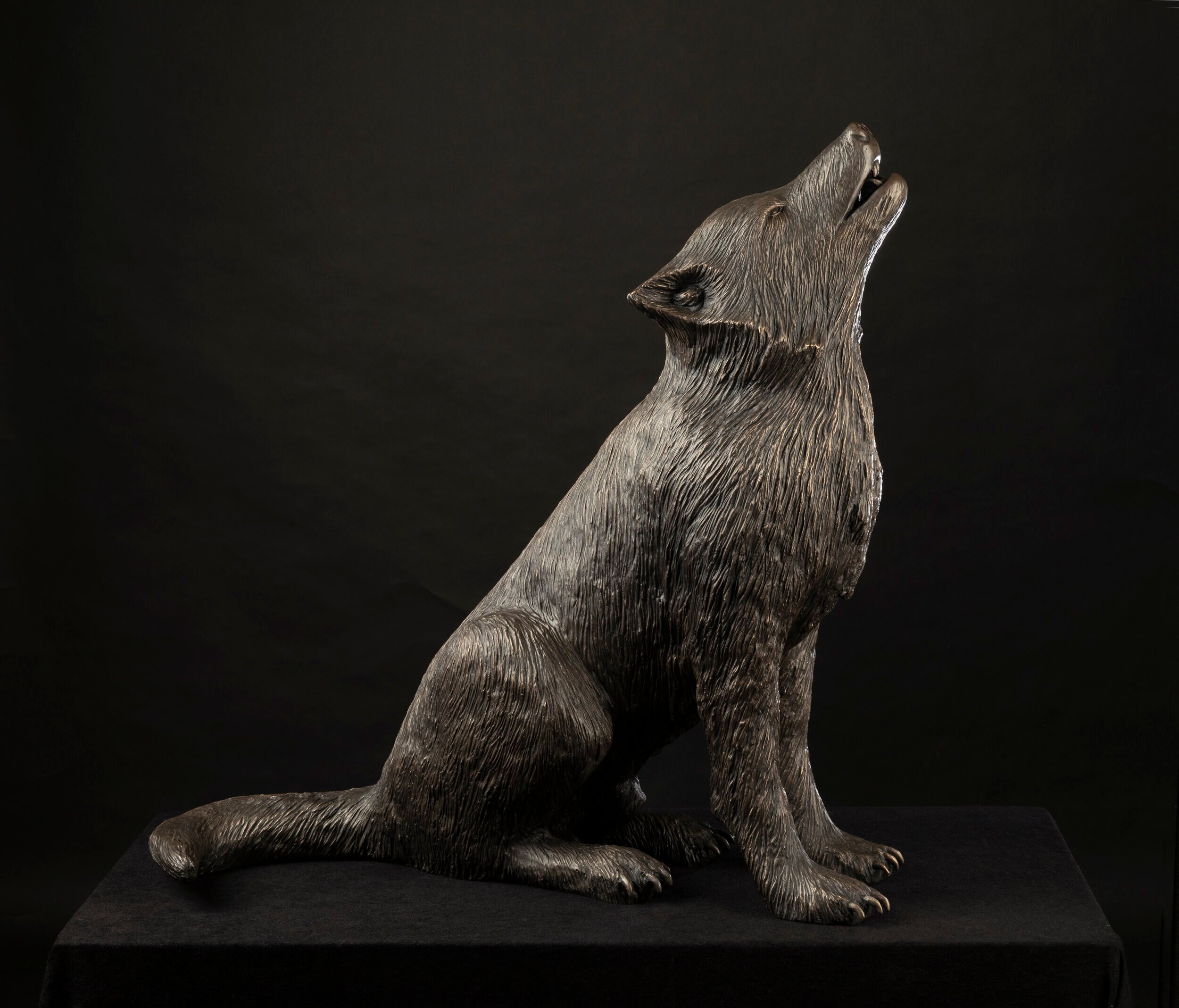 Howling Wolf on Haunches-sculpture